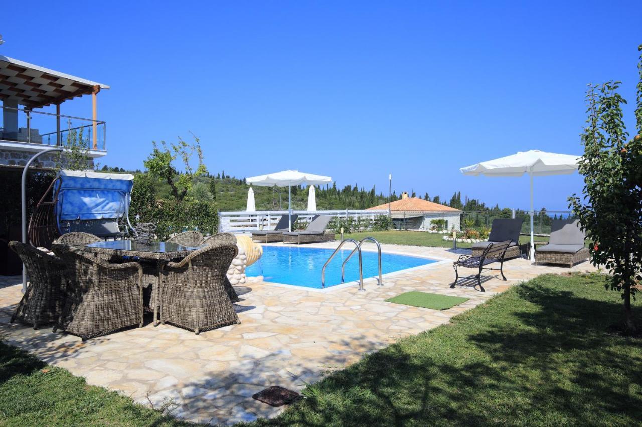 Villas Goudis Tsoukaládhes エクステリア 写真