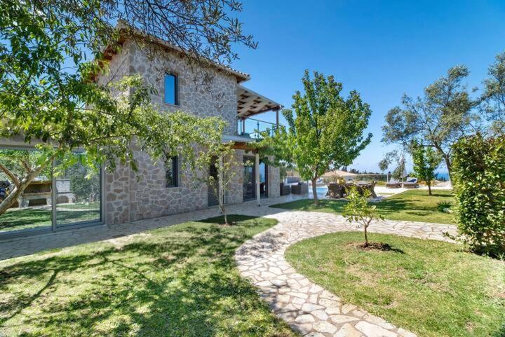 Villas Goudis Tsoukaládhes エクステリア 写真
