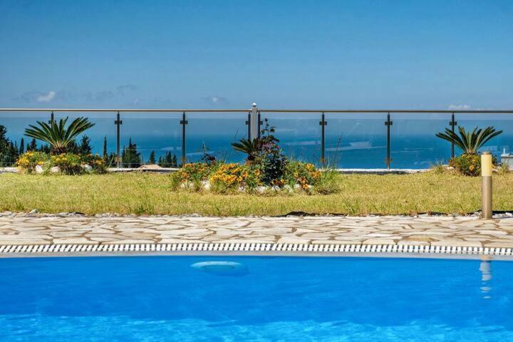 Villas Goudis Tsoukaládhes エクステリア 写真